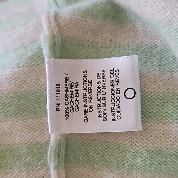 Michael Kors Cashmere V-Neck Sweater Size Small - Picture 5 of 8